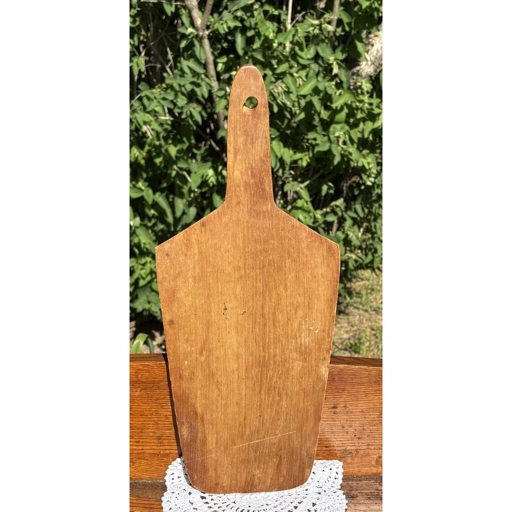 Primitive Wooden Bread Board Maple Chopping Block Tombstone Handled Cutting 1940